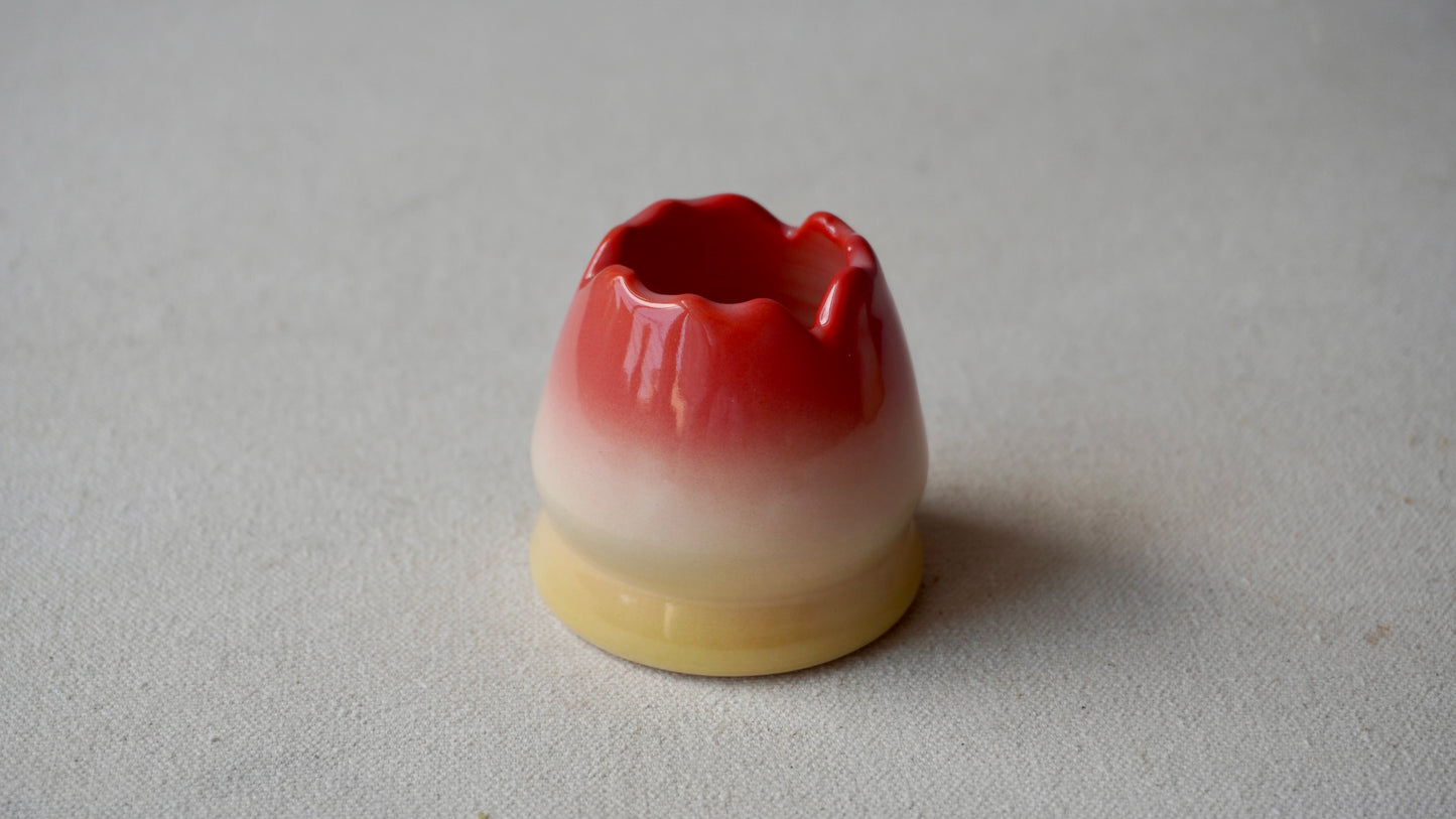 A Bouquet of Flowers [Seconds]