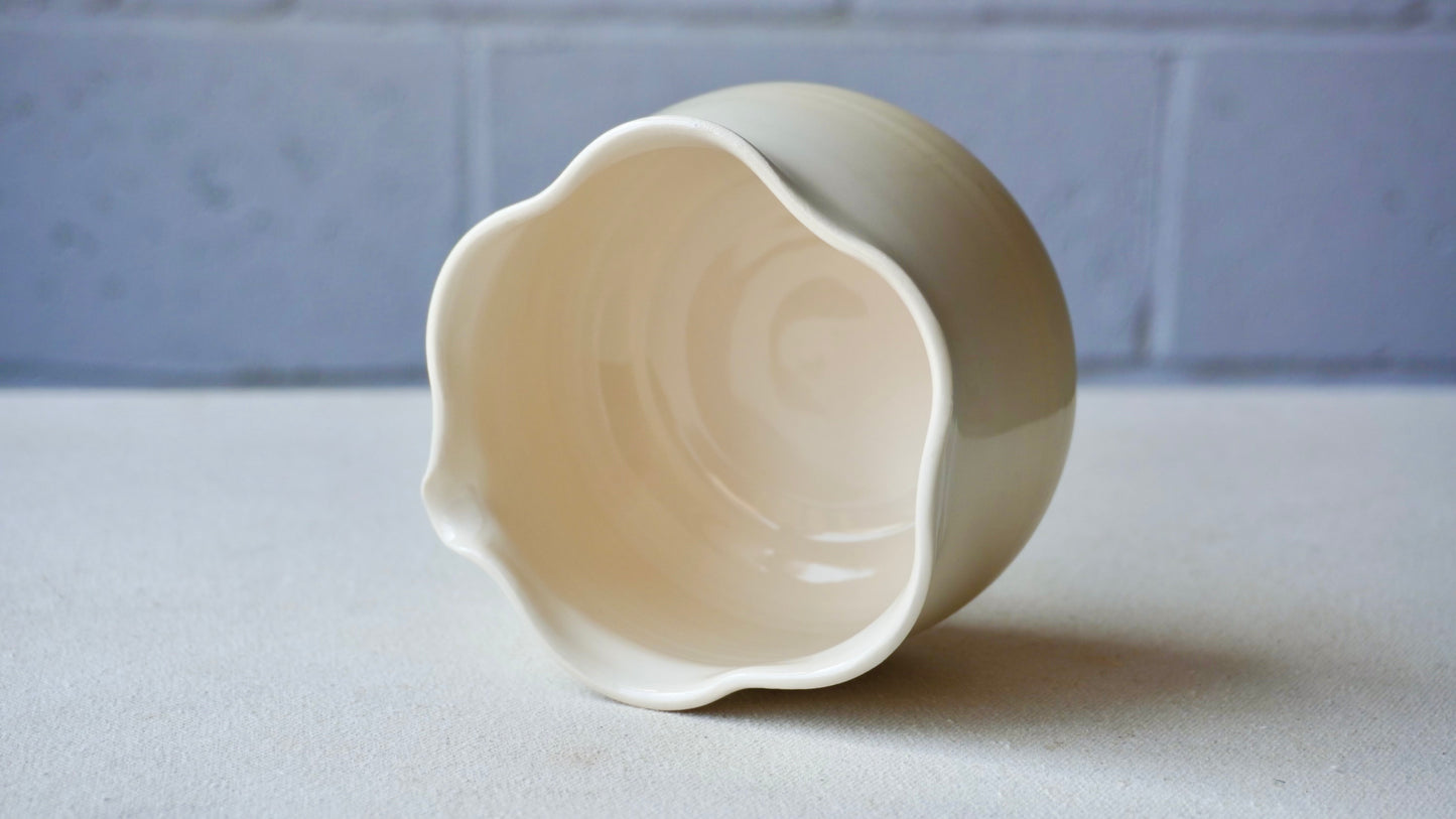 A Bouquet of Flowers [Seconds]